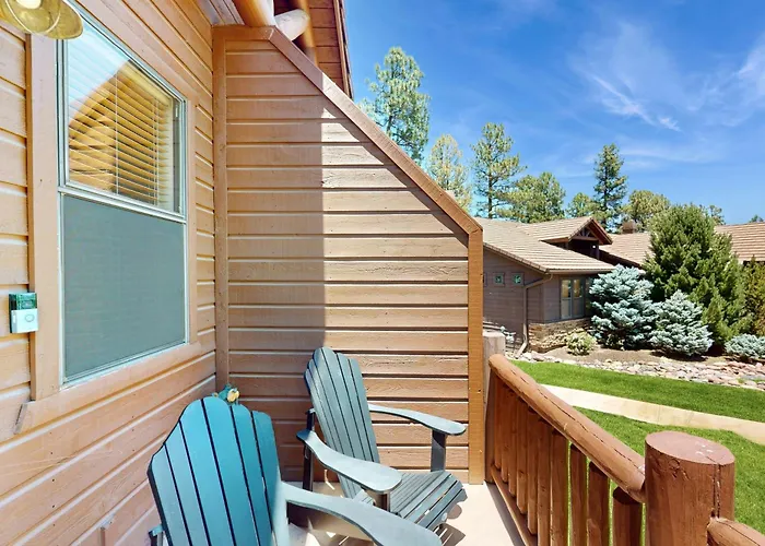 Holiday home Golf, Trails & Lakes! Show W/ Bonus *